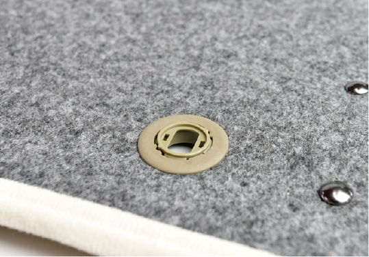 最新の裏地素材