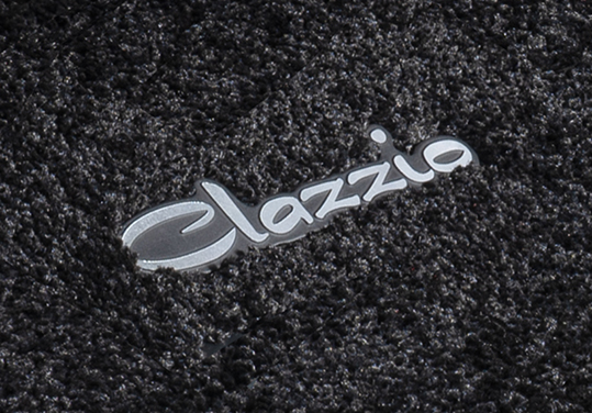 ロゴエンブレム付き